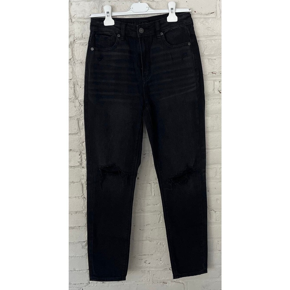 NWOT American Eagle Mom Jean - Size 0